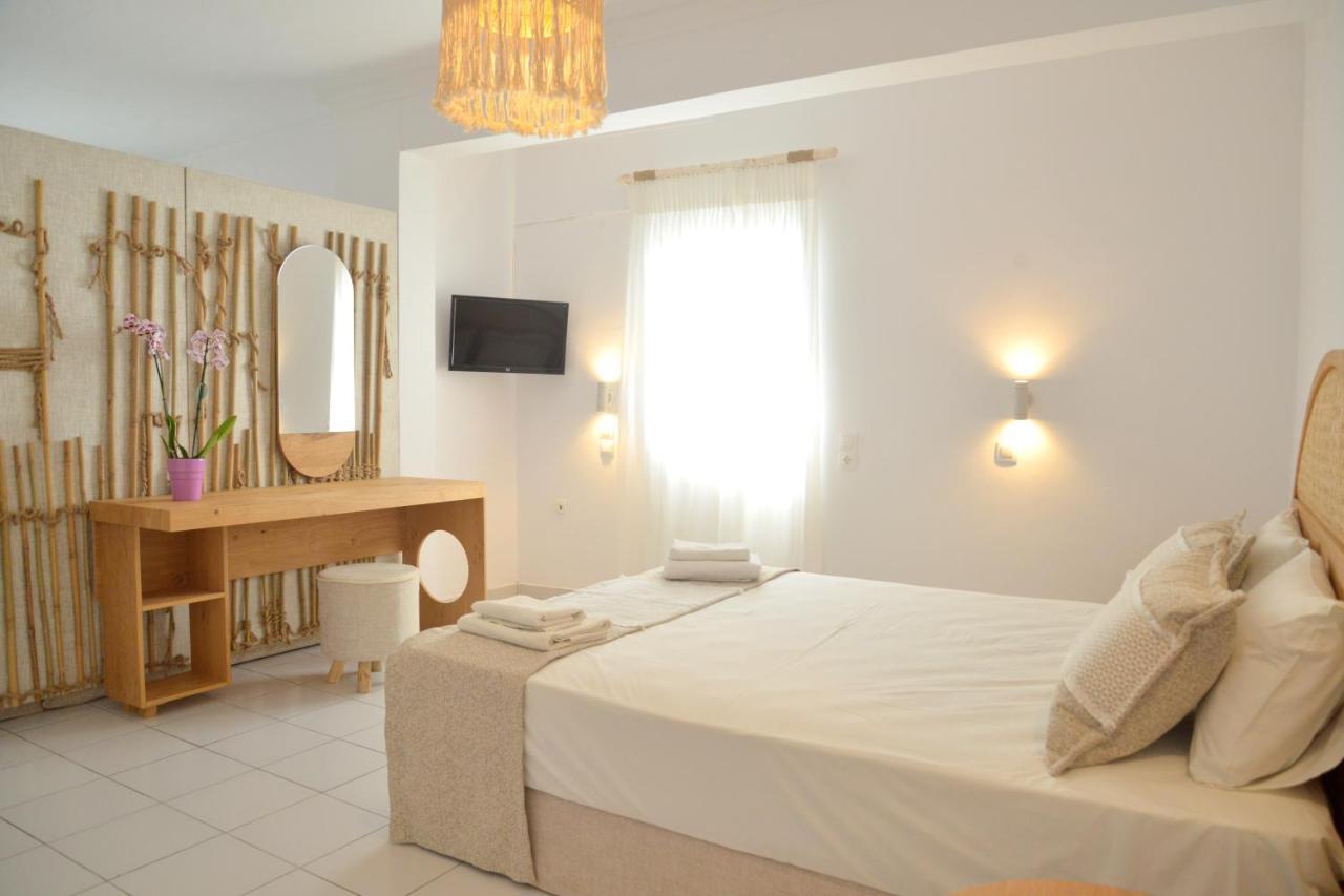 Hotel Apartments Giannis Adámas Extérieur photo