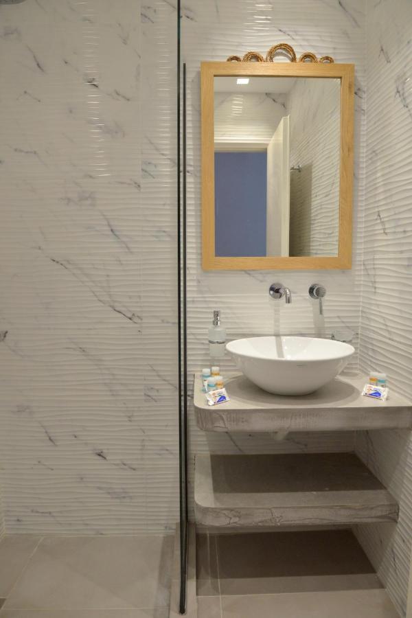 Hotel Apartments Giannis Adámas Extérieur photo