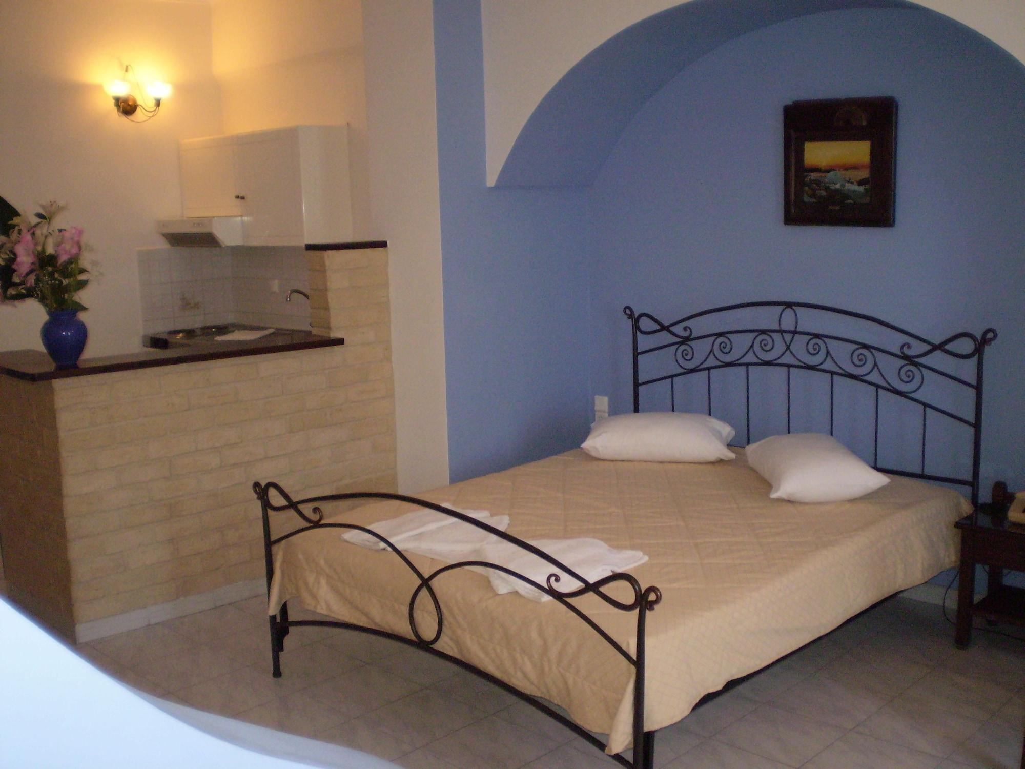 Hotel Apartments Giannis Adámas Extérieur photo