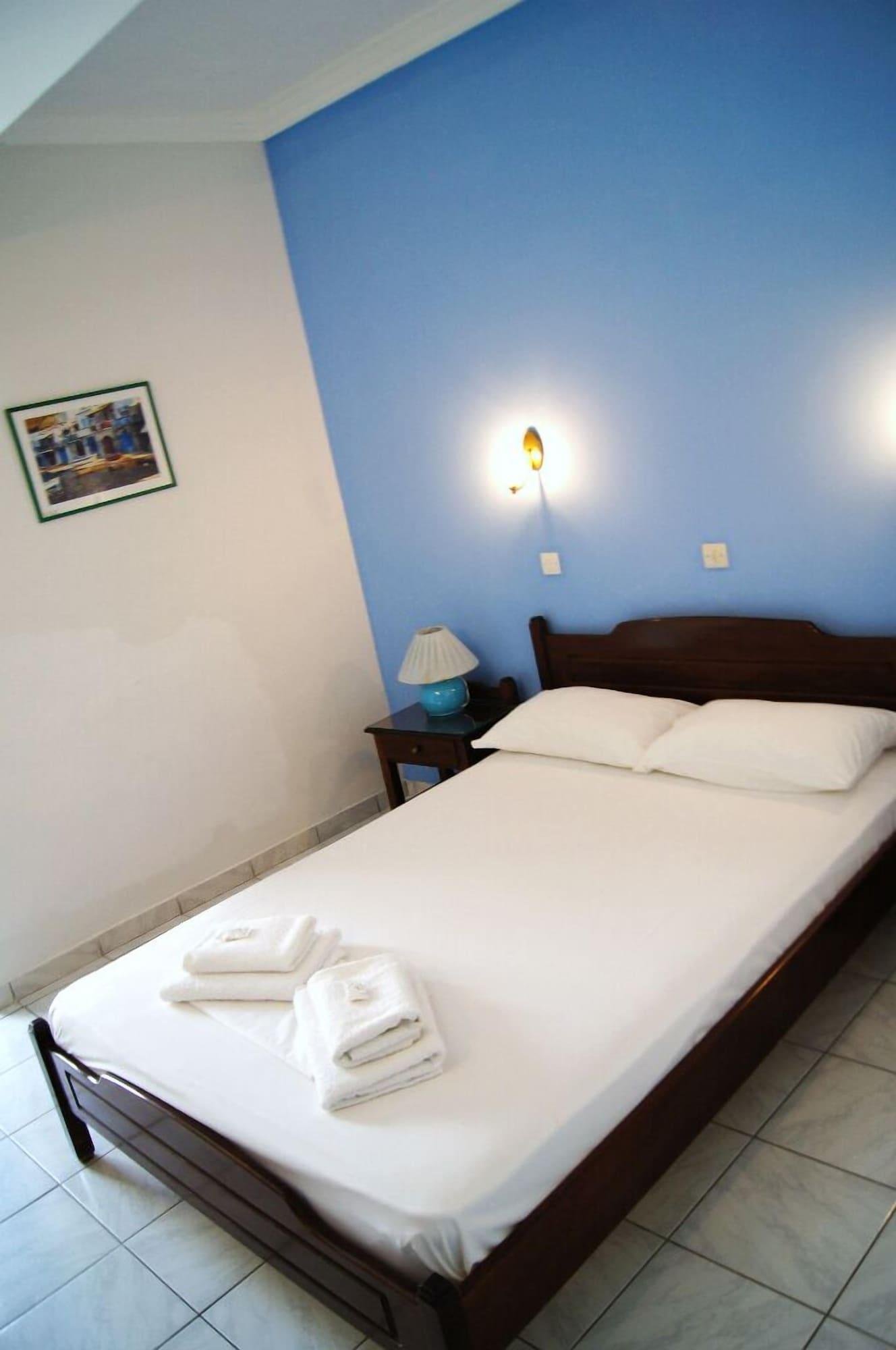 Hotel Apartments Giannis Adámas Extérieur photo