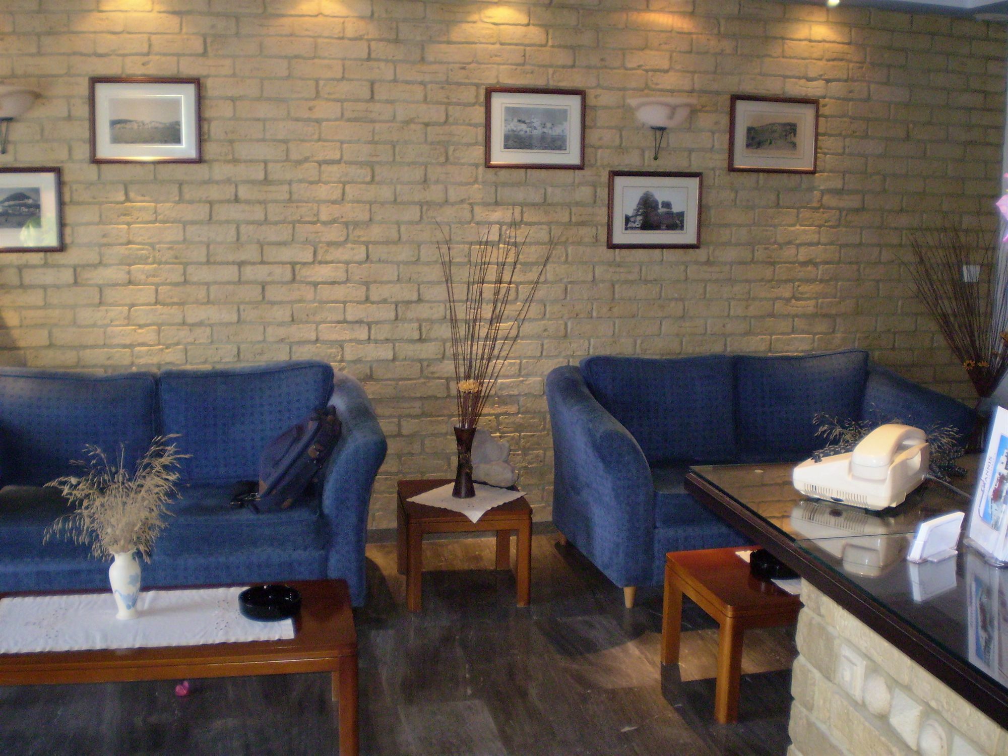 Hotel Apartments Giannis Adámas Extérieur photo